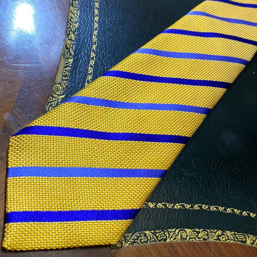 Power Tie hand made in England 🏴󠁧󠁢󠁥󠁮󠁧󠁿